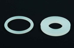 Těsnění na ventily pro nafukovací čluny