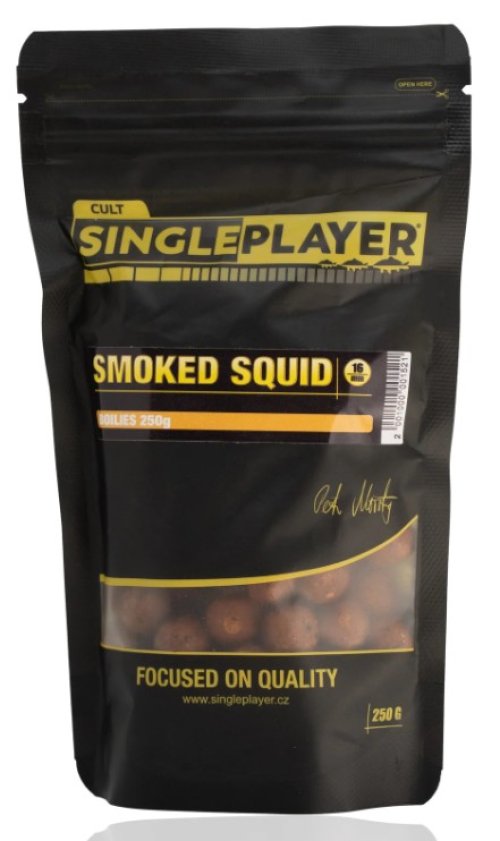 SINGLEPLAYER Boilie Smoked Squid 250g 16mm