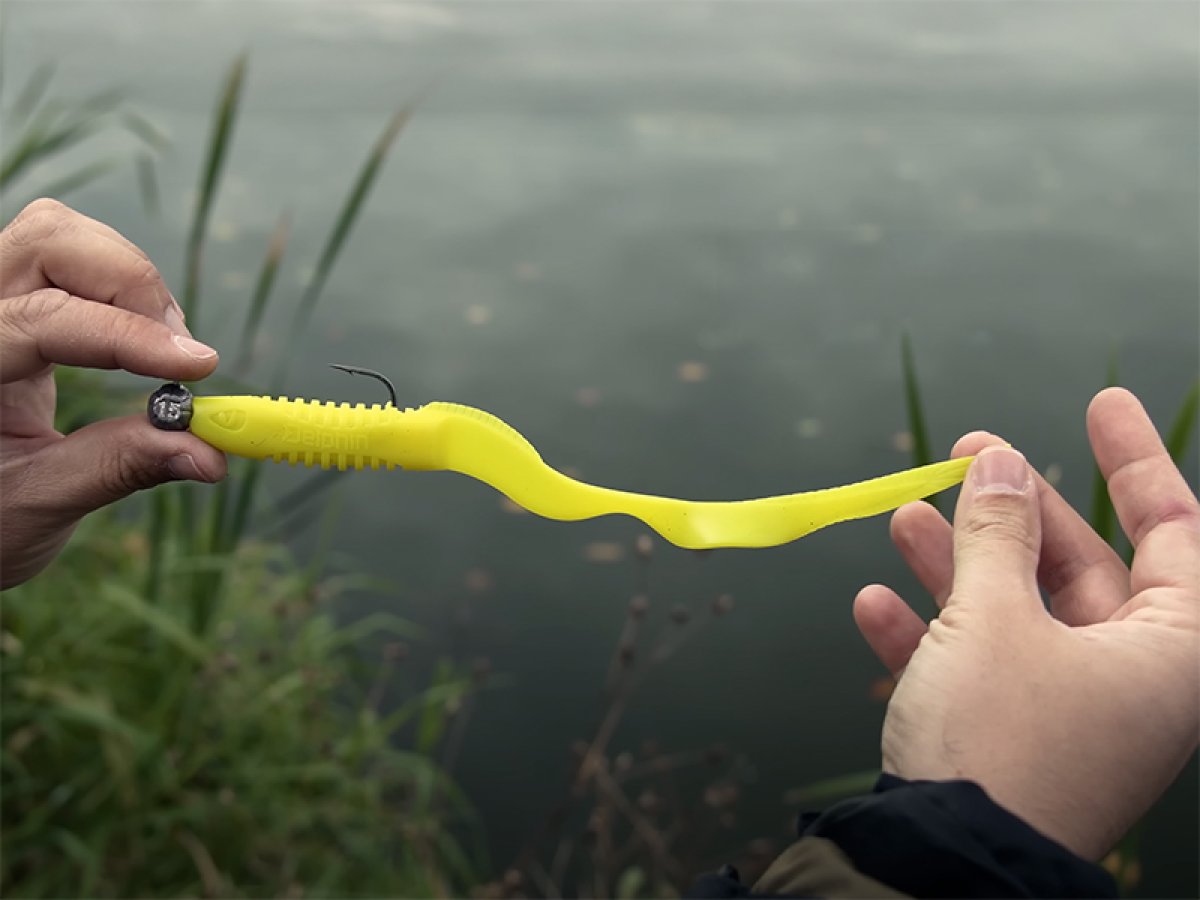 Jigová hlava s držákem Delphin TYRE / 5ks