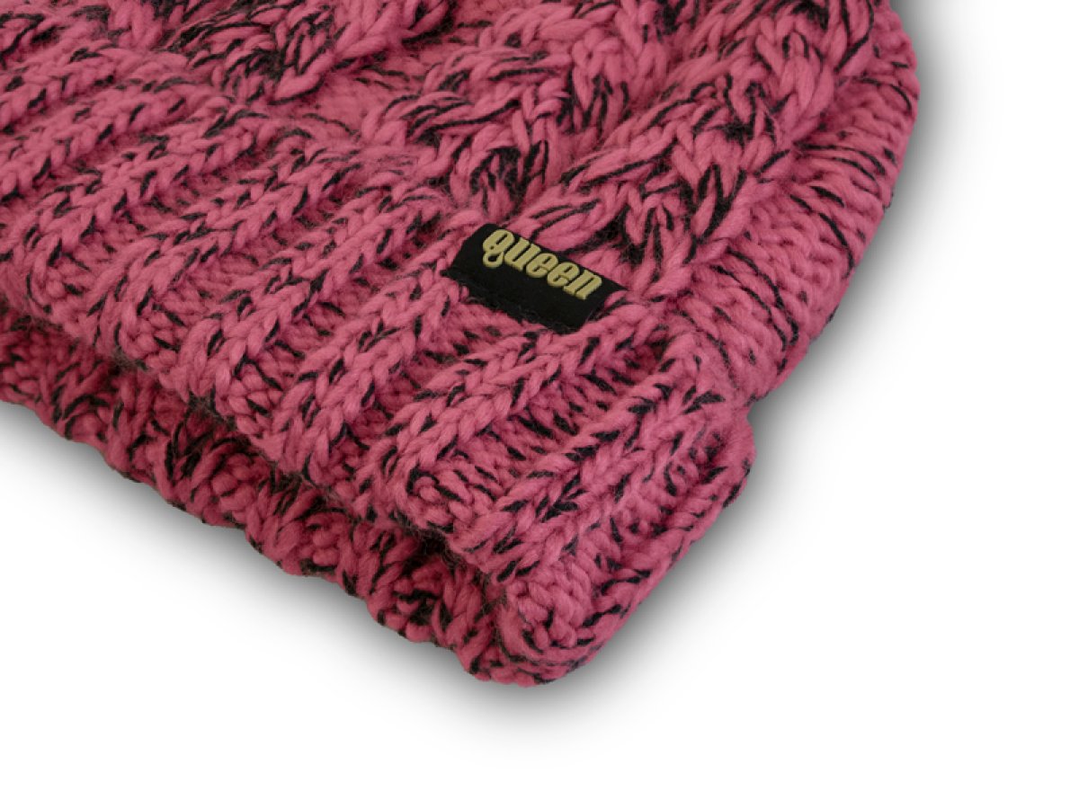 Pletená zimní čepice Delphin QUEEN Love