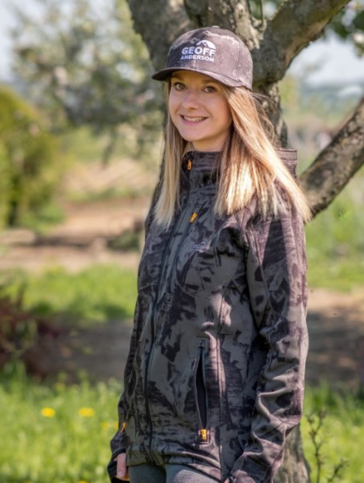 Bunda HOODY3 Black/leaf L Bunda HOODY3 Black/leaf L
