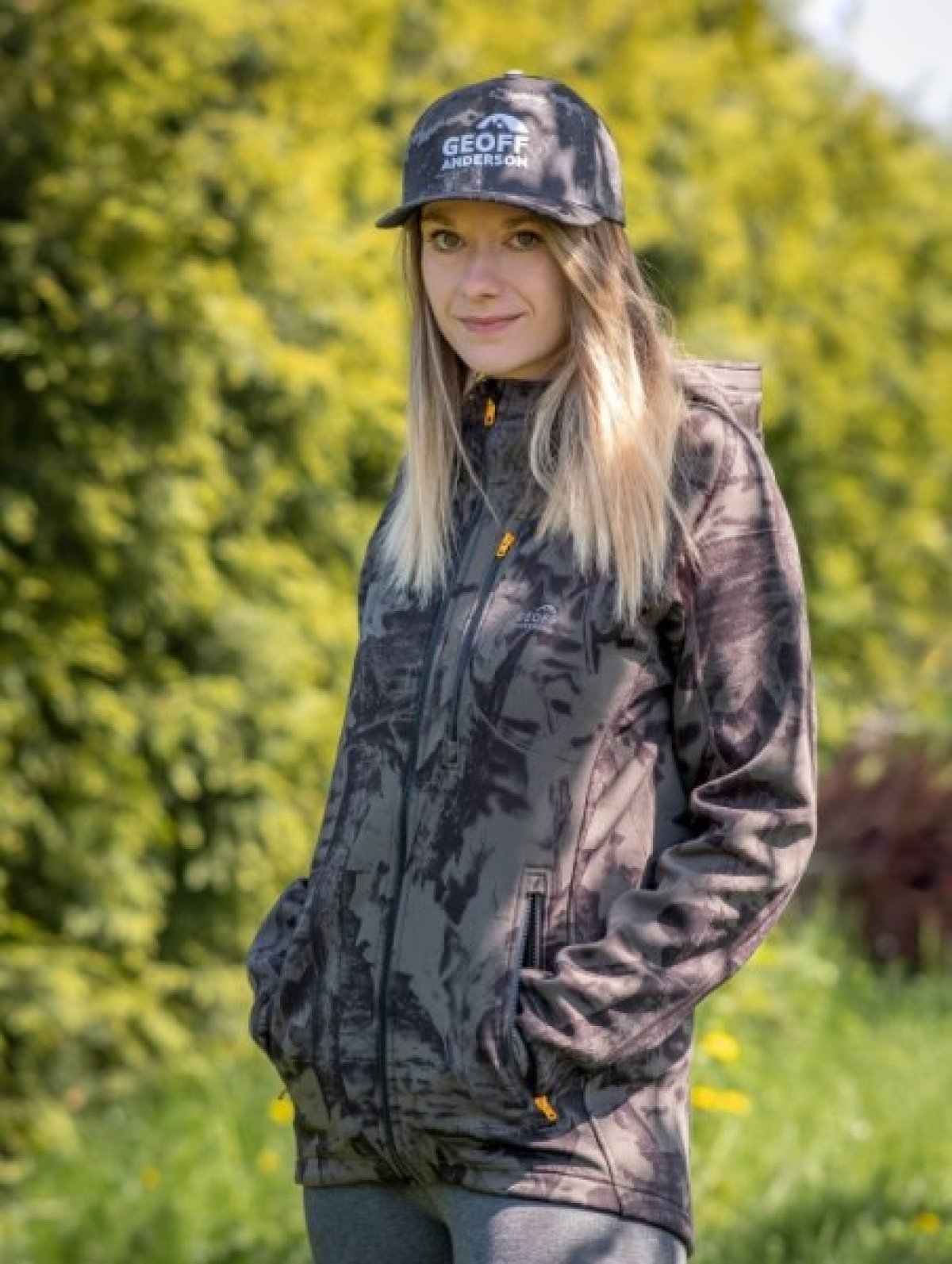 Bunda HOODY3 Black/leaf XL Bunda HOODY3 Black/leaf XL