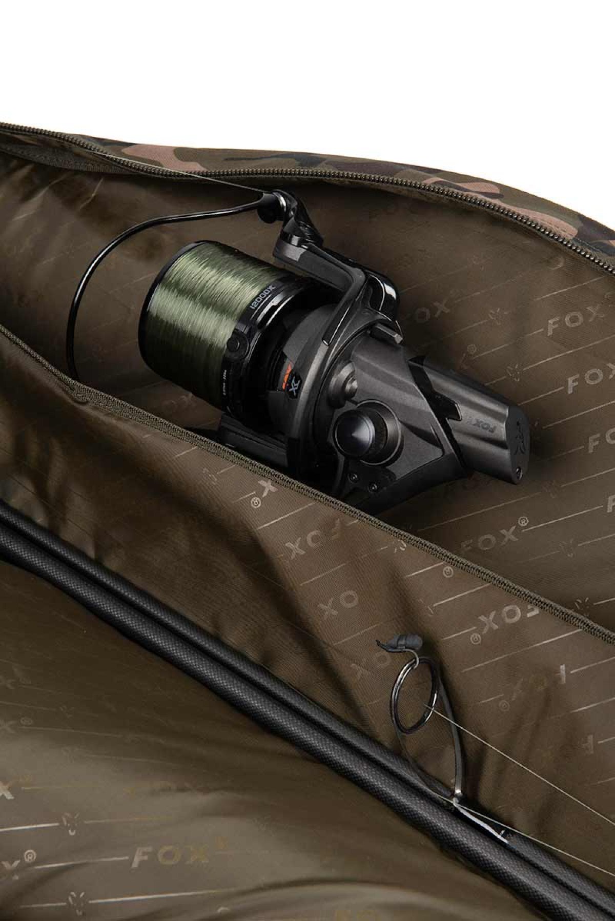 Pouzdro Fox Camolite™ 6 Rod Hardcases