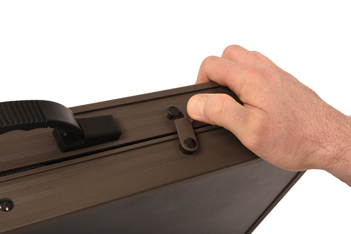 Fox Session Table With Storage 