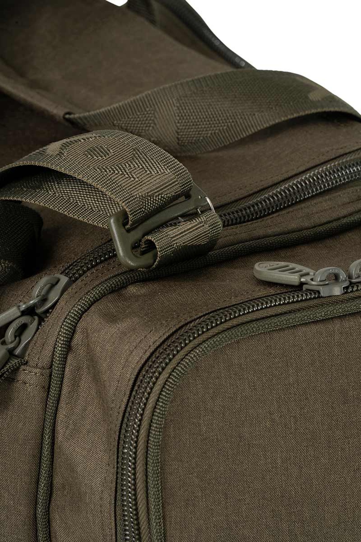 Fox Voyager® Medium Carryall