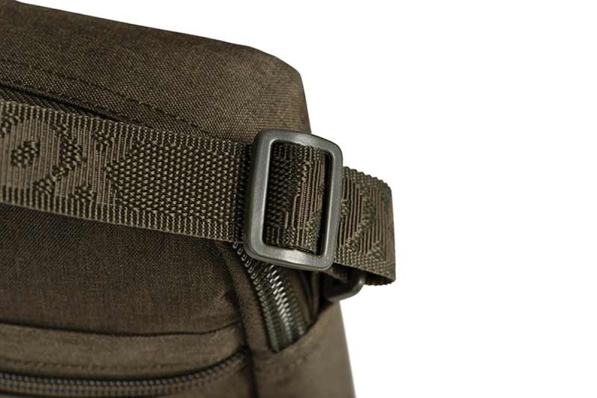 Fox Voyager® Shoulder Bag