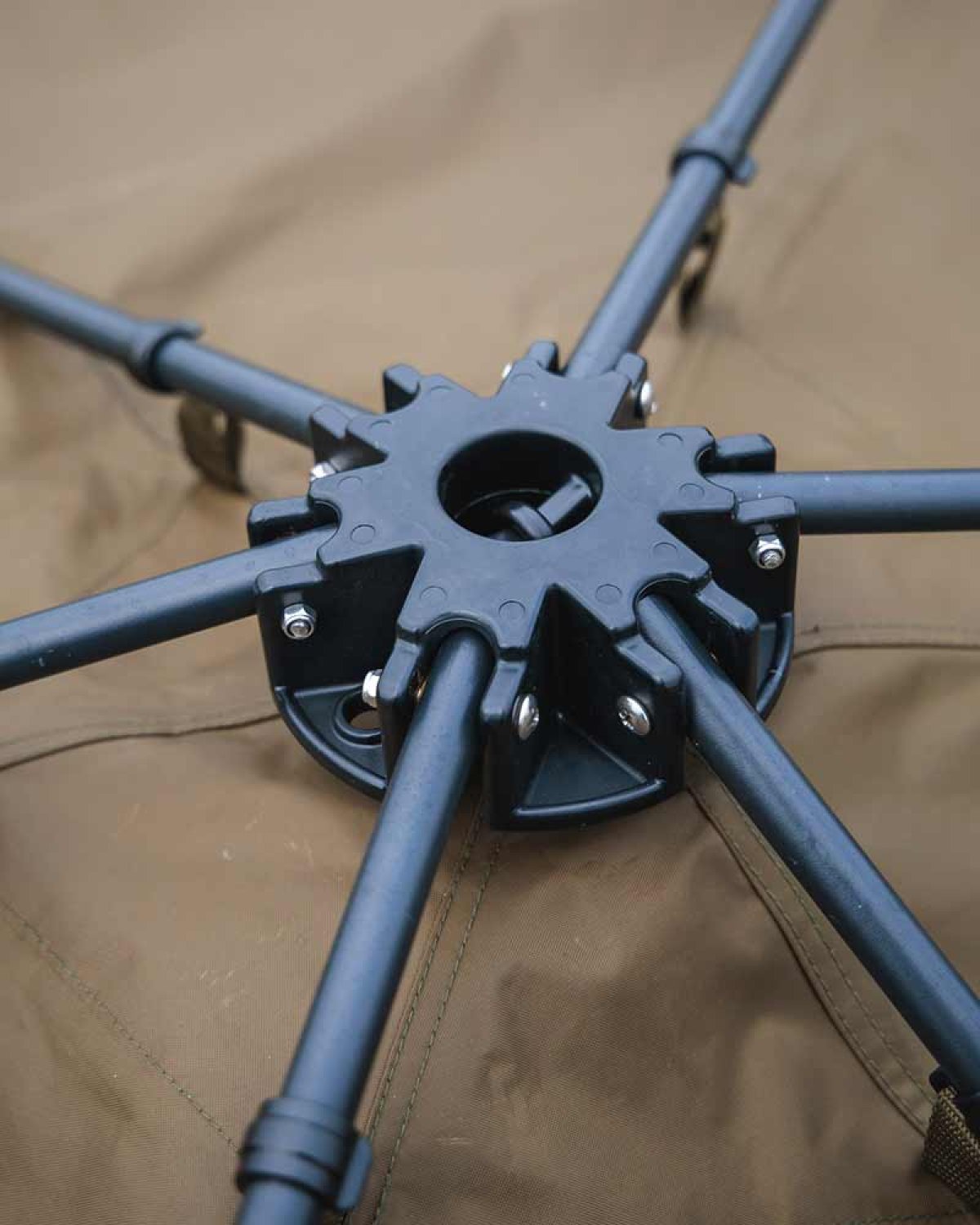 FoxFox EOS Social Shelter