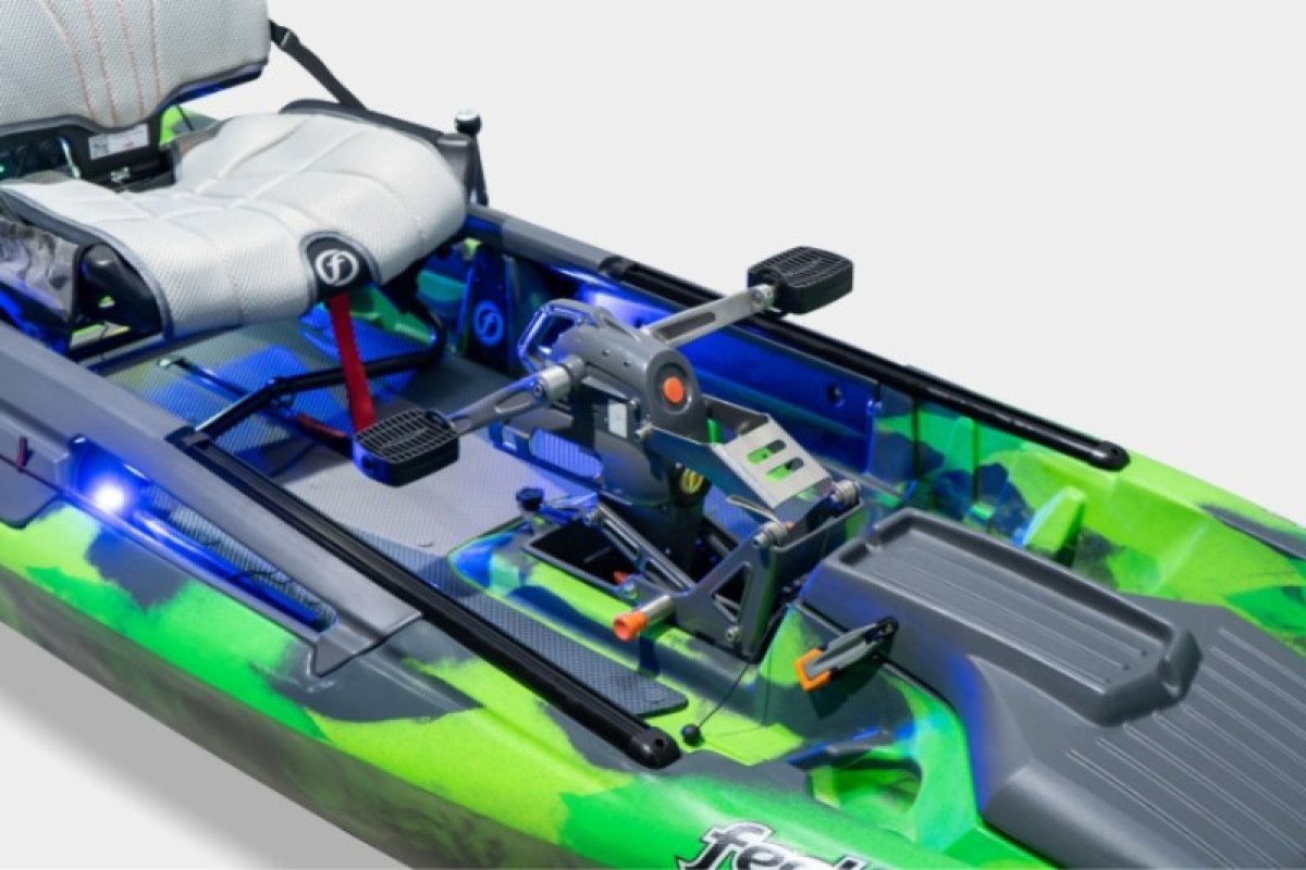 Kajak DORADO 125 V2 395cm PDL Winter Camo