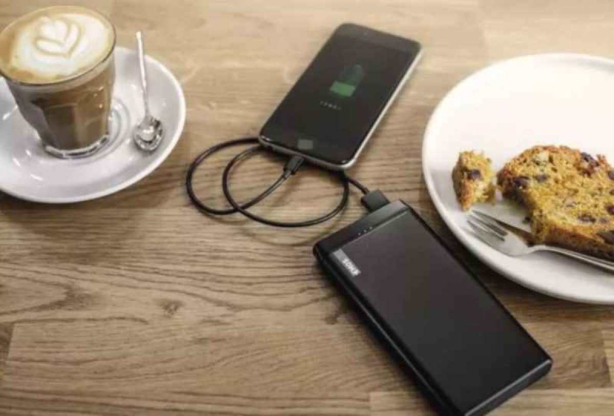 POWERBANKA ALPHAQ 10 10000