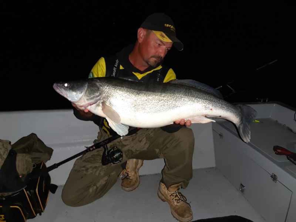 Přívlačový prut Revolt Spin 2-díl 240cm 40g
