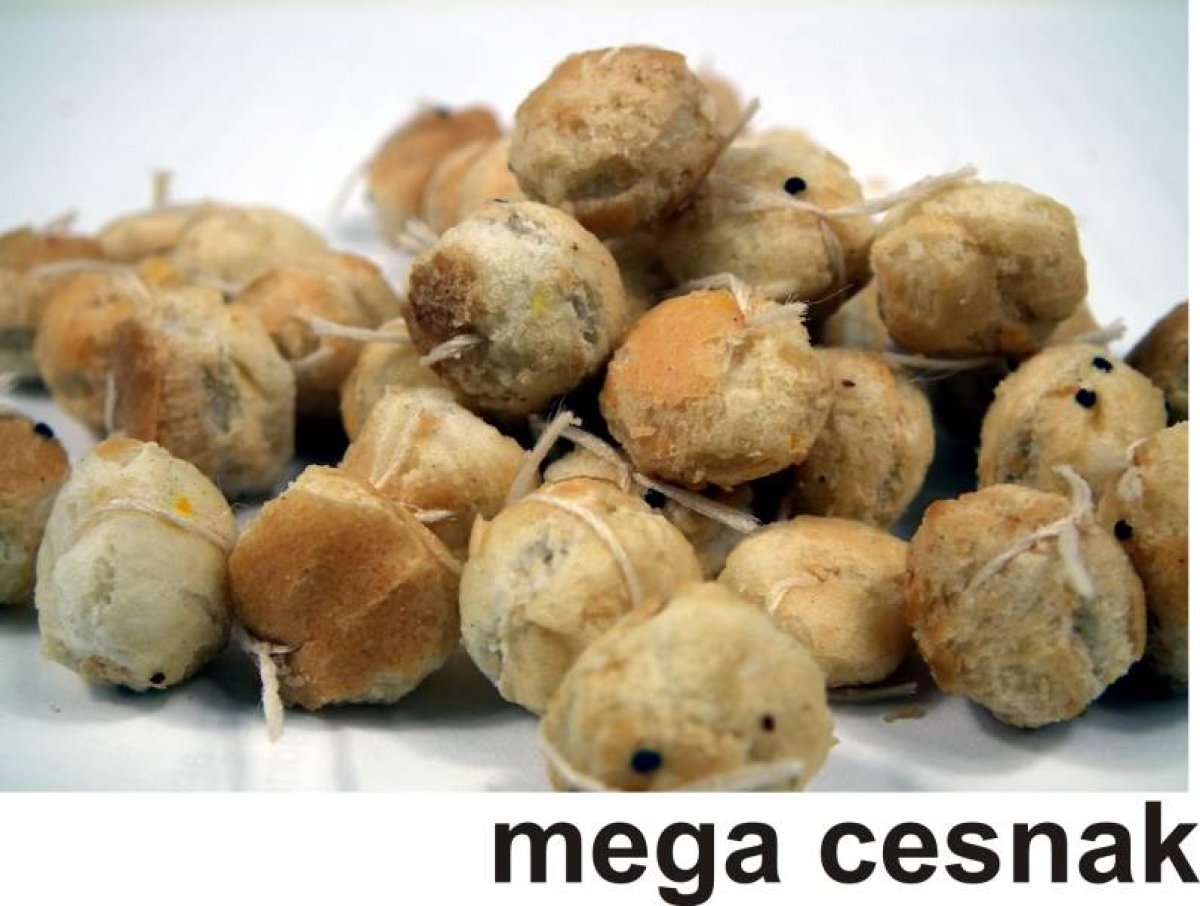Rohlíkové boilies 12mm/30g Mega Česnek