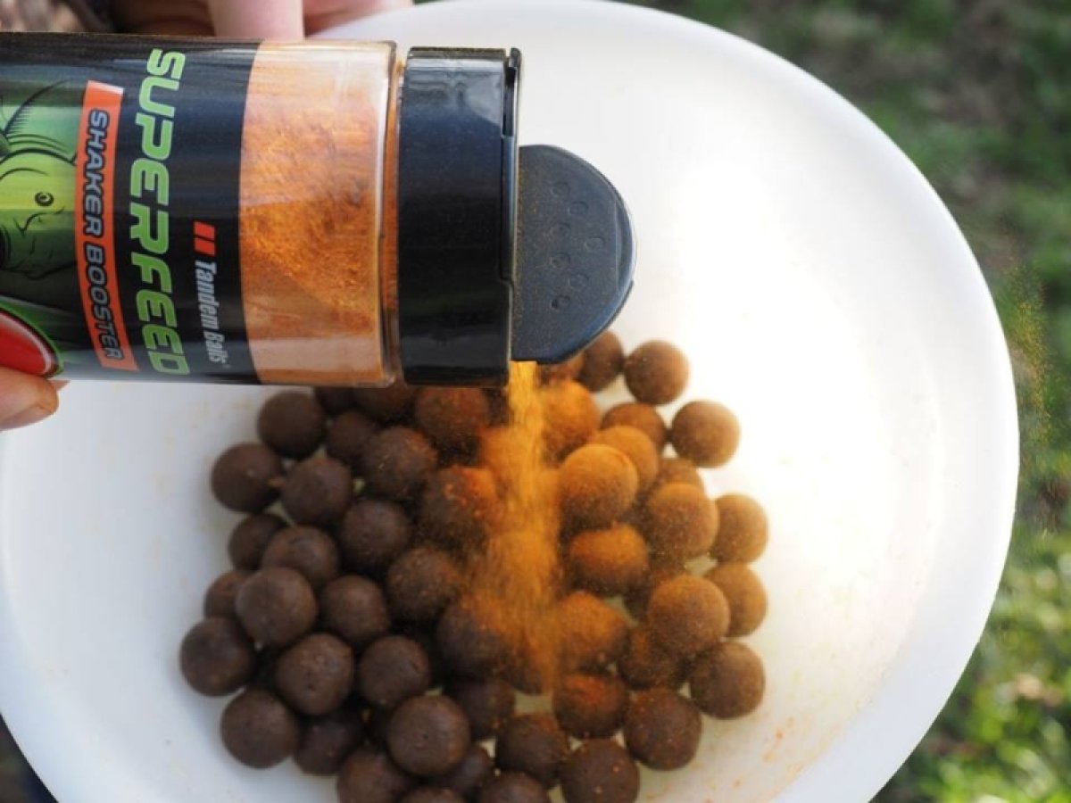 SuperFeed X Core Shaker Booster 200g Shrimp & Black Peper