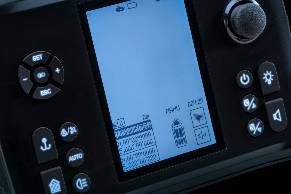 Zavážecí lodička Carp Scout Li-ion 10 + transportní taška